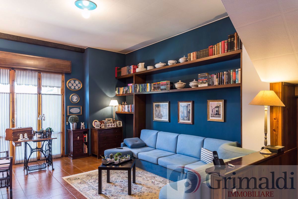 Villa con giardino a Milano