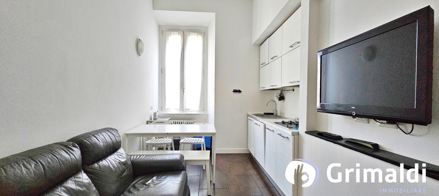 Trilocale arredato in affitto a Milano