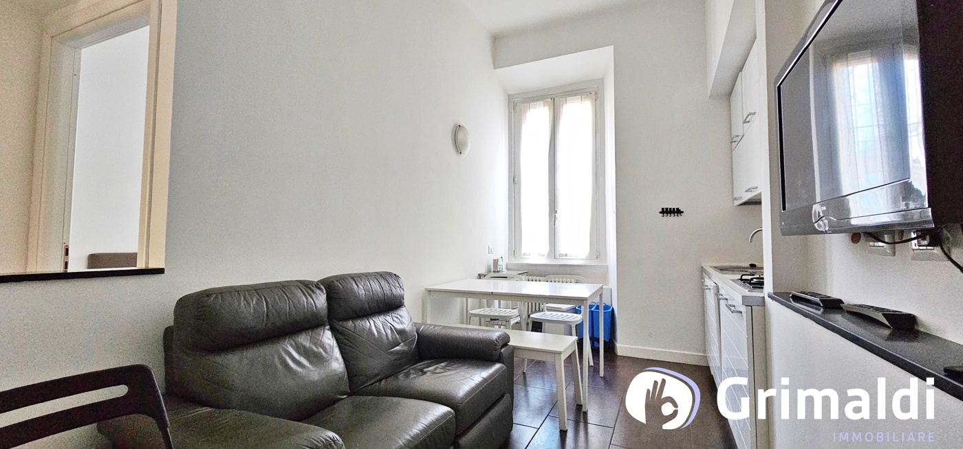 Trilocale arredato in affitto a Milano