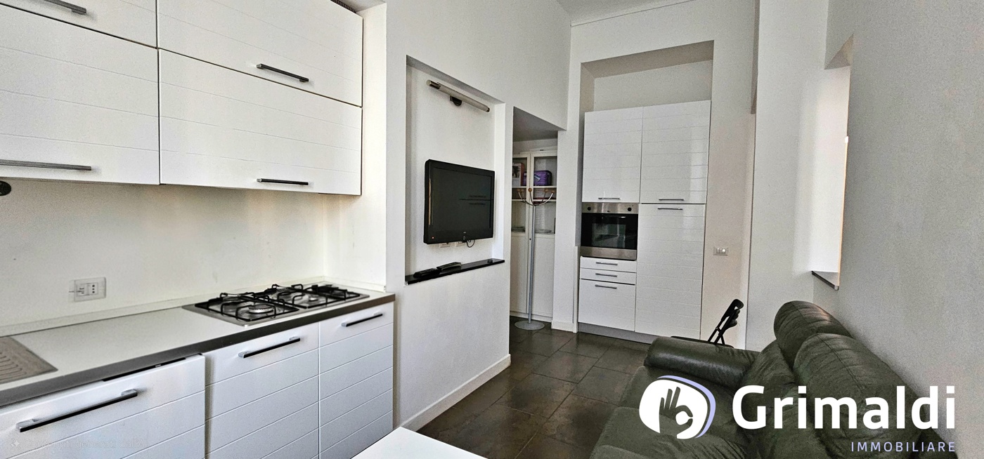 Trilocale arredato in affitto a Milano