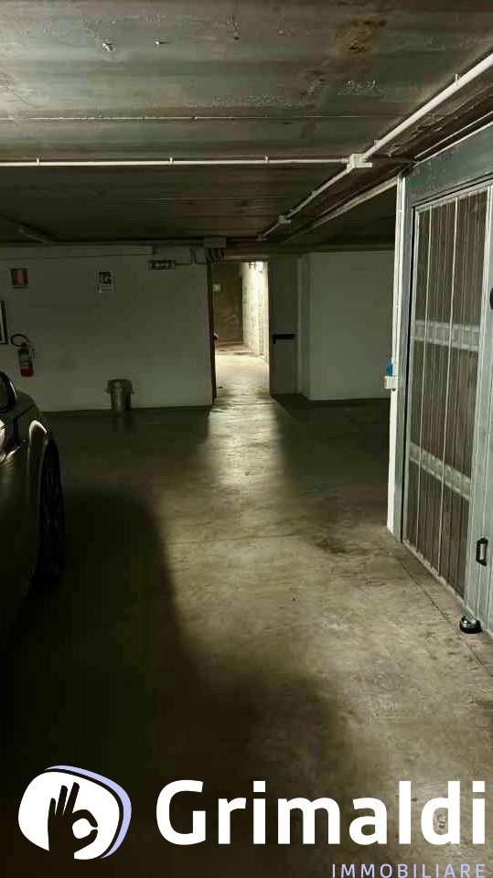 Box/Garage 12mq in vendita a Milano