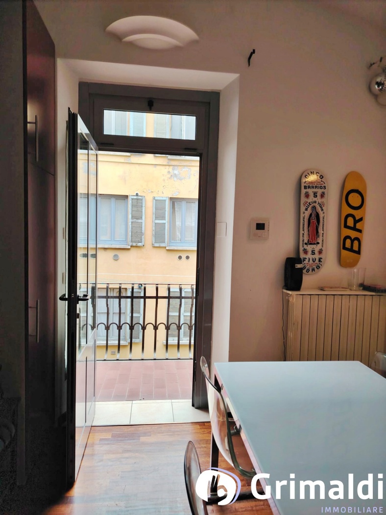 Bilocale arredato in affitto a Milano