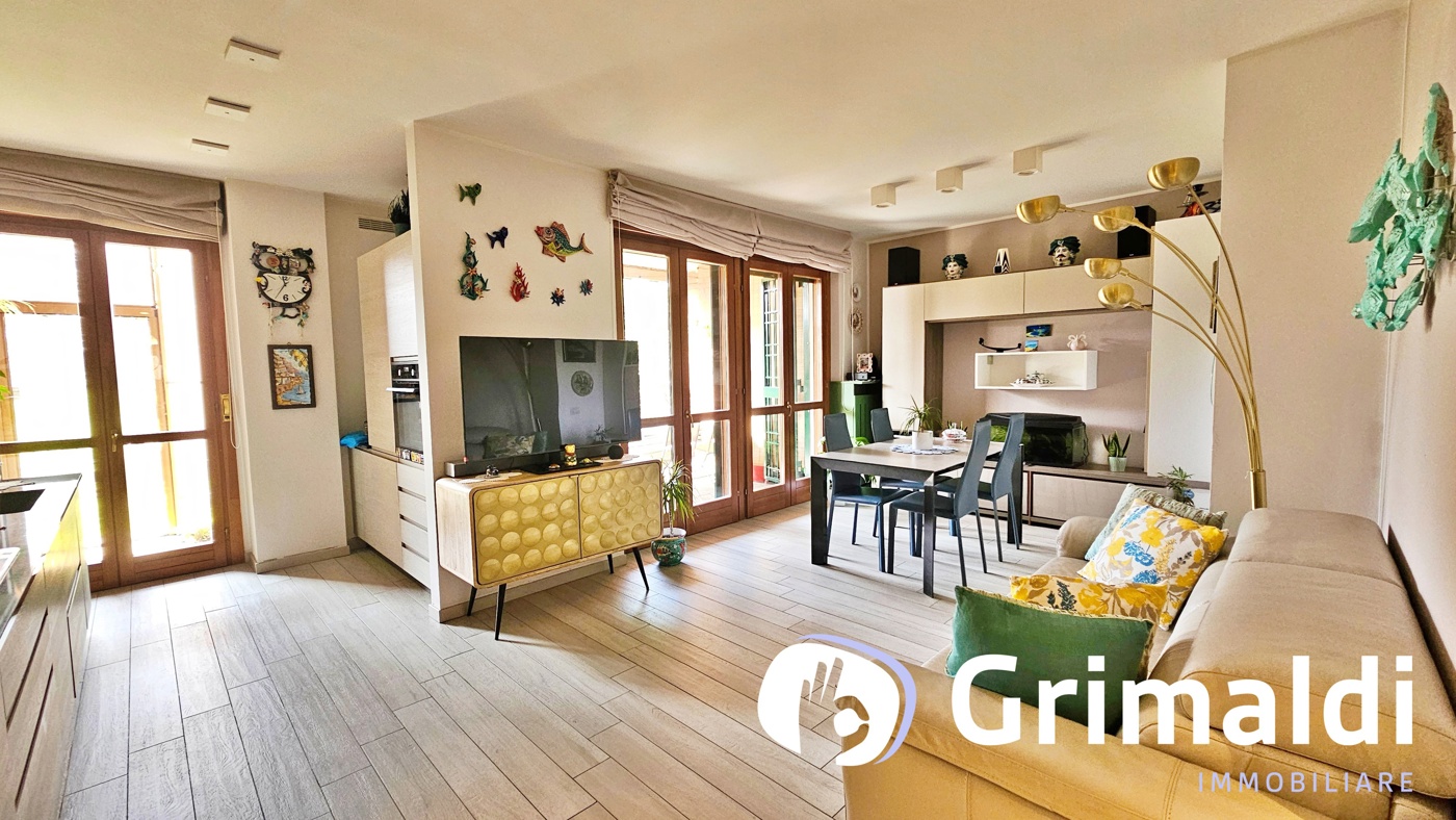 Trilocale con giardino a Milano