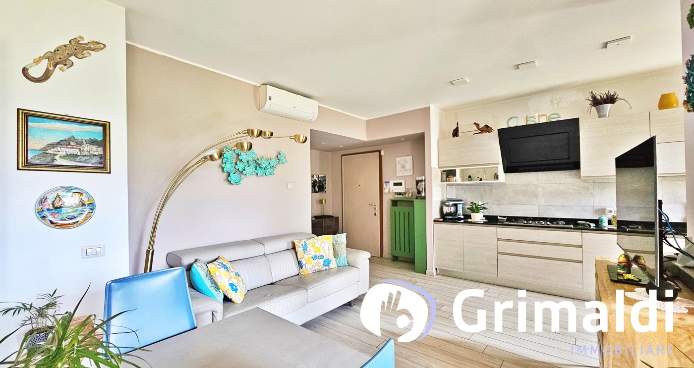 Trilocale con giardino a Milano