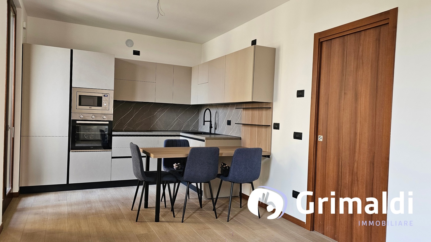 Trilocale arredato in affitto a San Donato Milanese