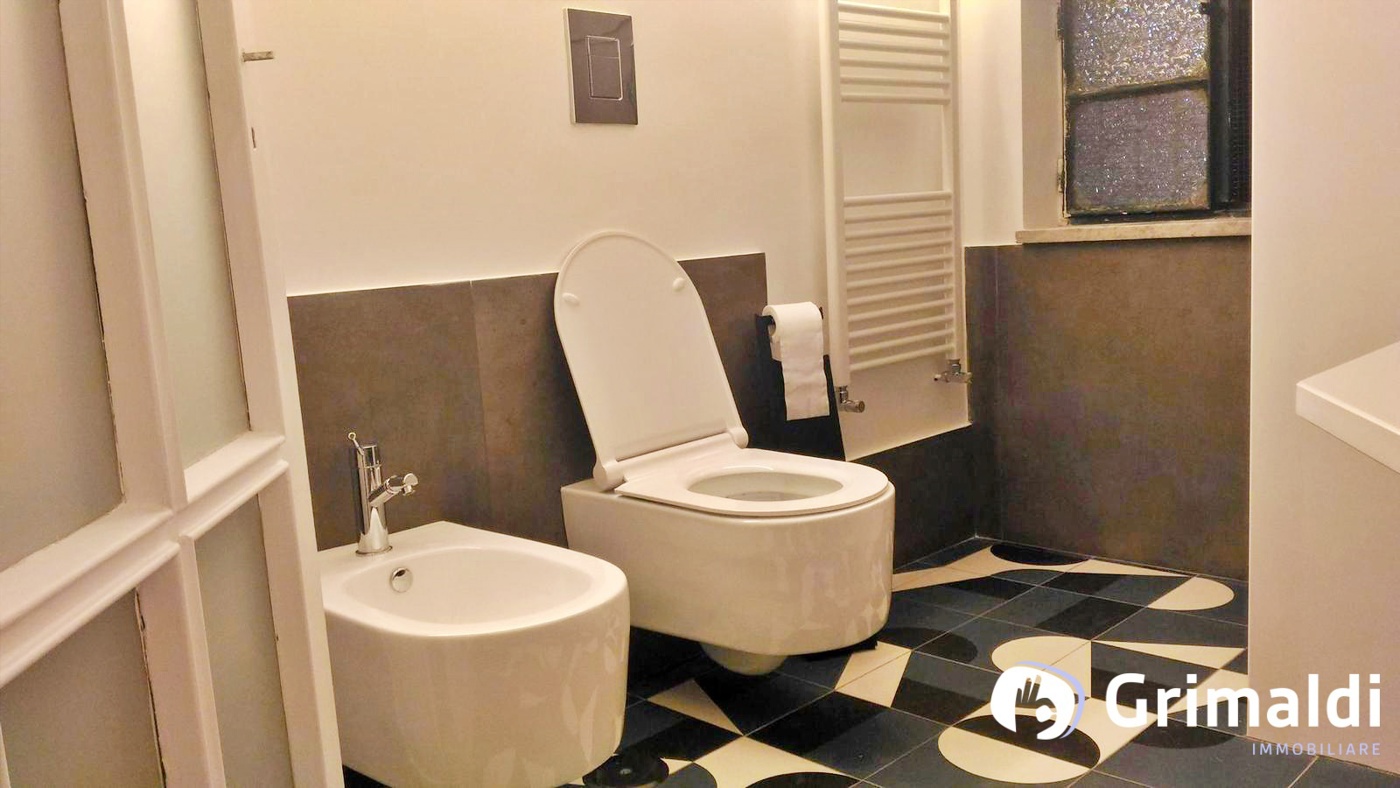 Bilocale in vendita a Napoli