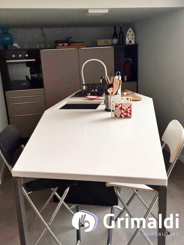 Bilocale in vendita a Napoli