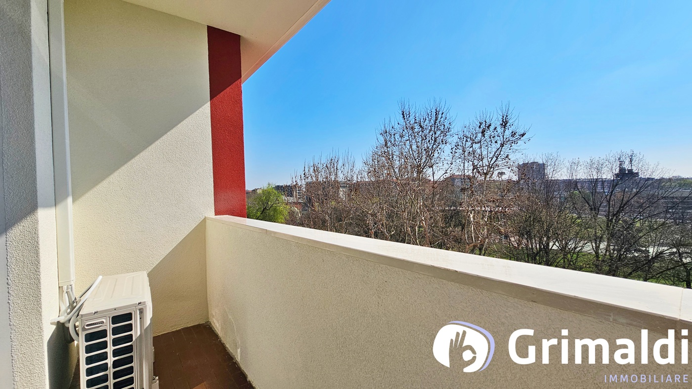 Trilocale arredato in affitto a Milano