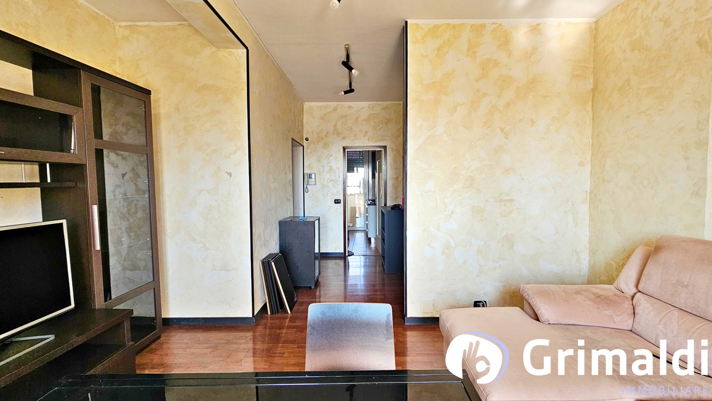 Trilocale arredato in affitto a Milano