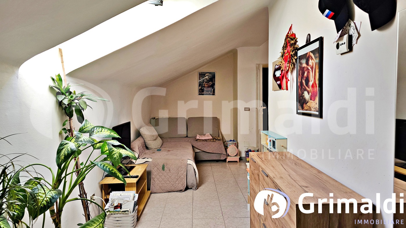 Bilocale arredato in affitto a Milano