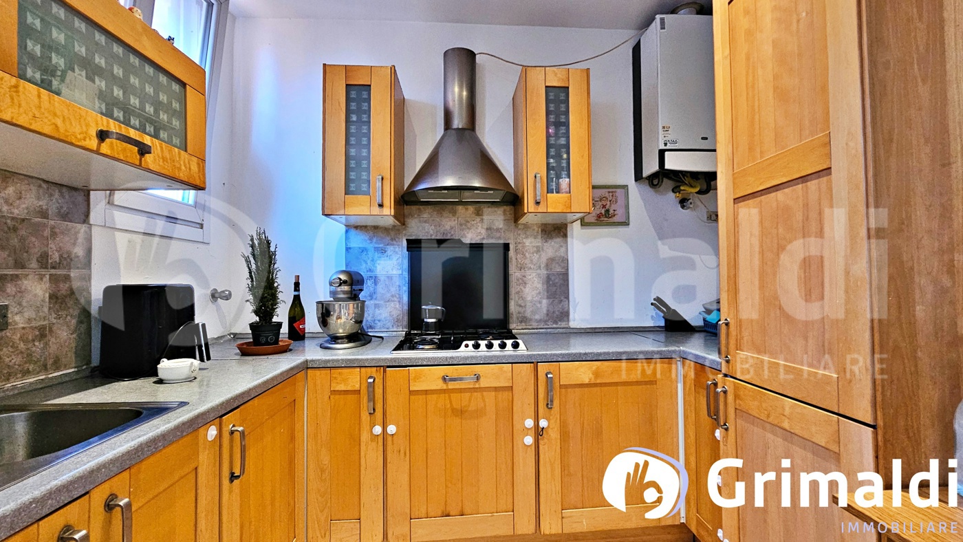 Bilocale arredato in affitto a Milano