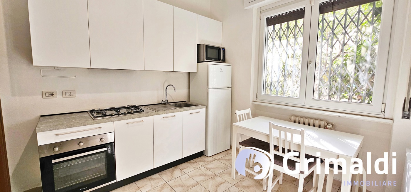 Bilocale arredato in affitto a Milano