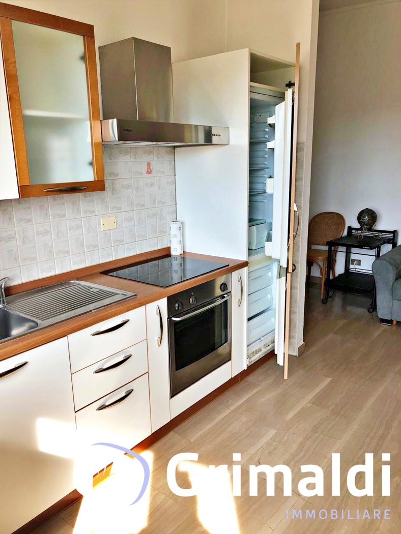 Bilocale arredato in affitto a Milano