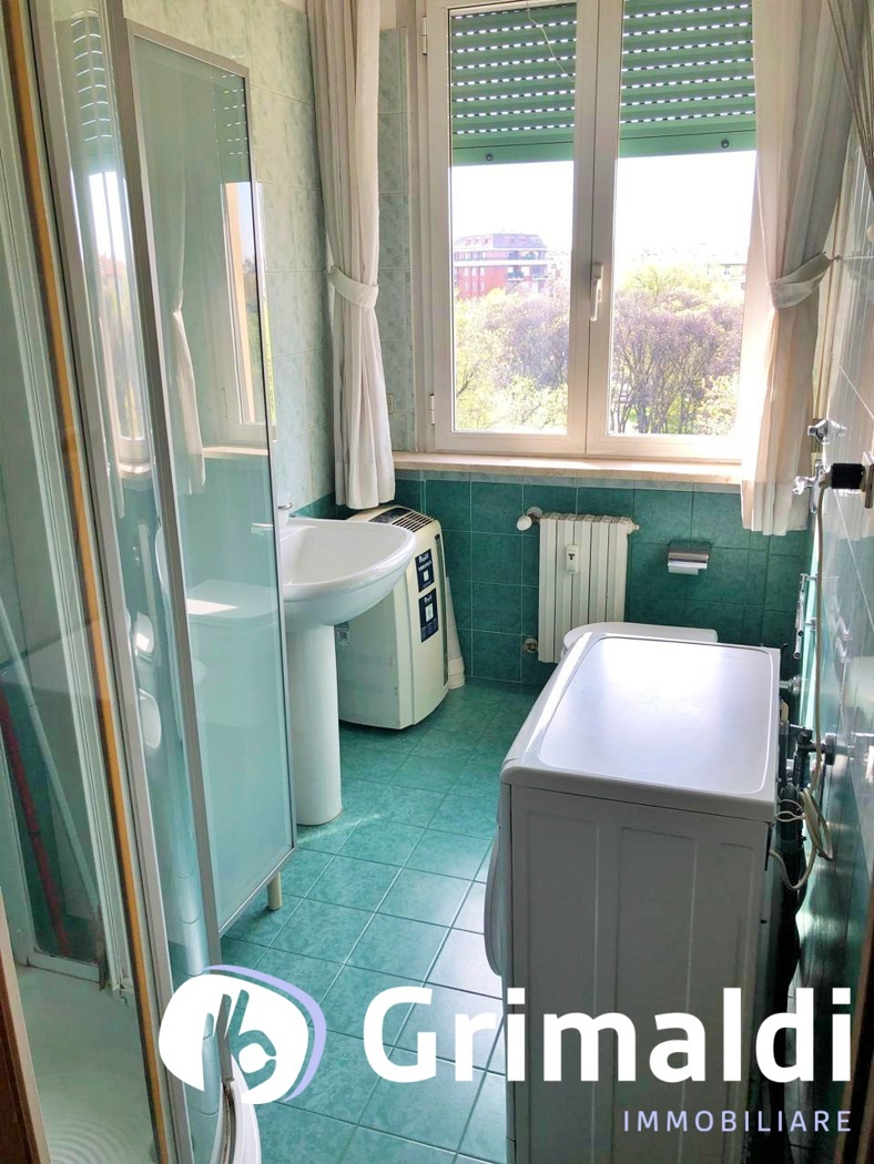 Bilocale arredato in affitto a Milano