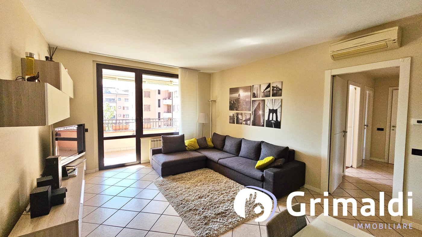 Quadrilocale arredato in affitto a San Giuliano Milanese