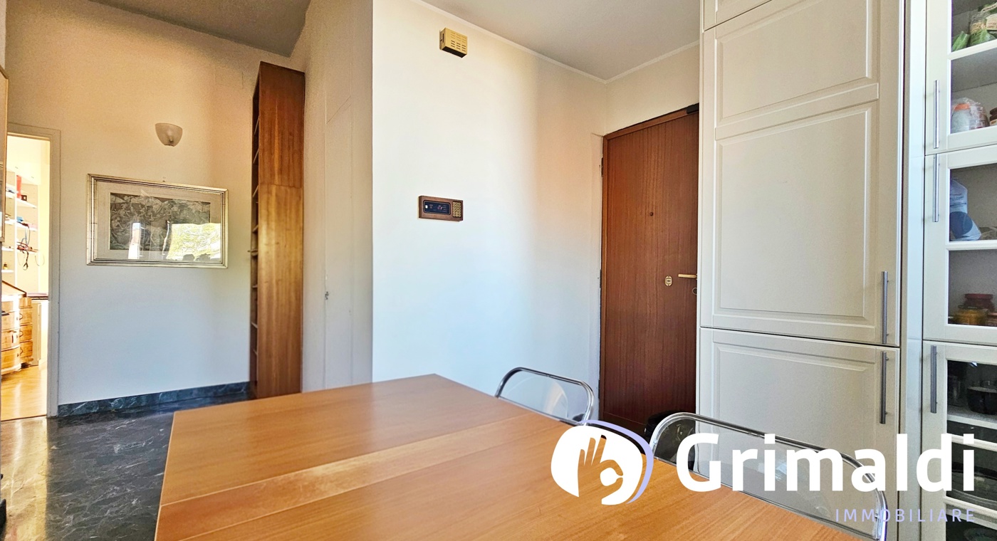 Trilocale arredato in affitto a Milano