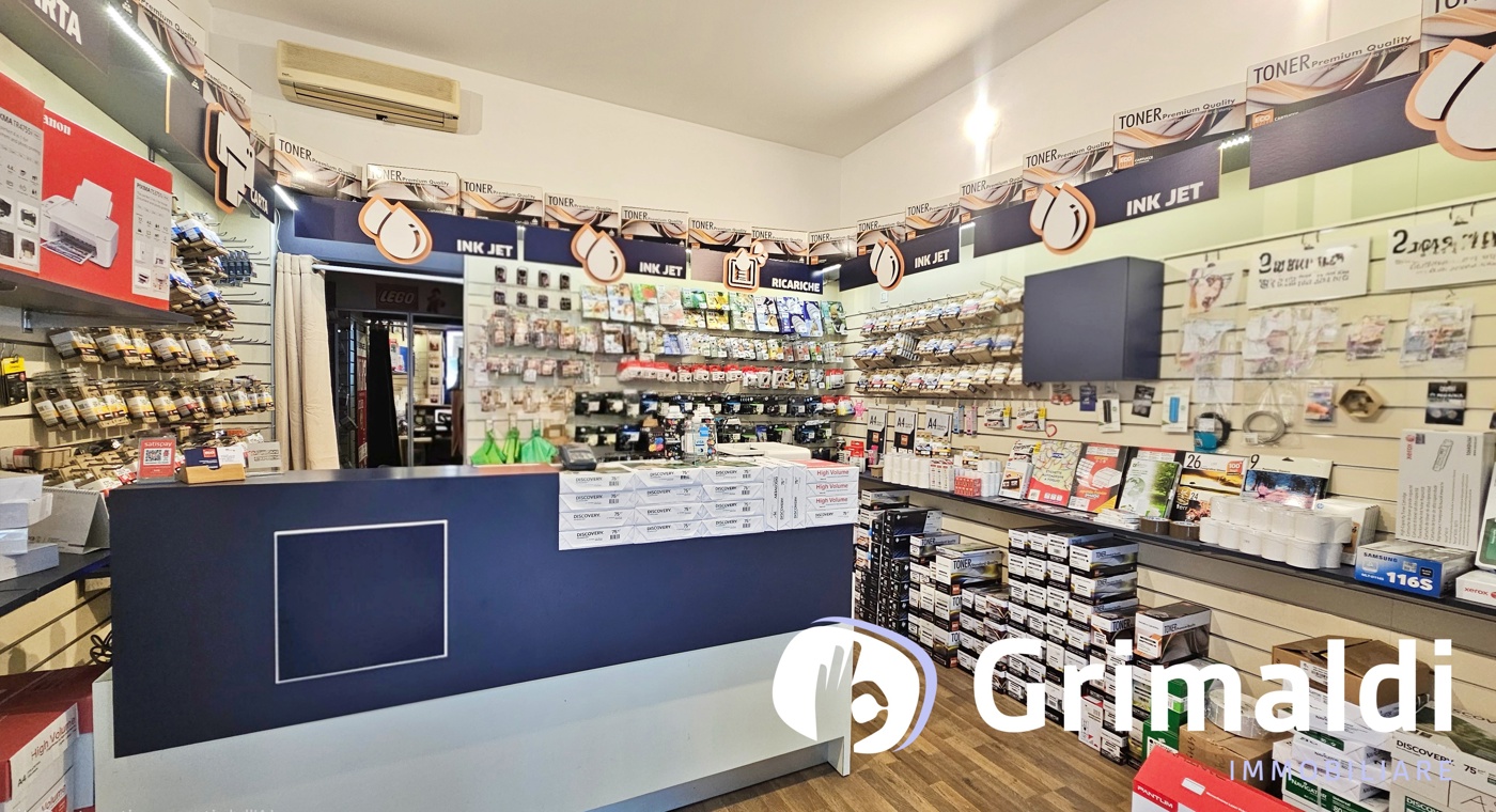 Negozio in vendita a Milano