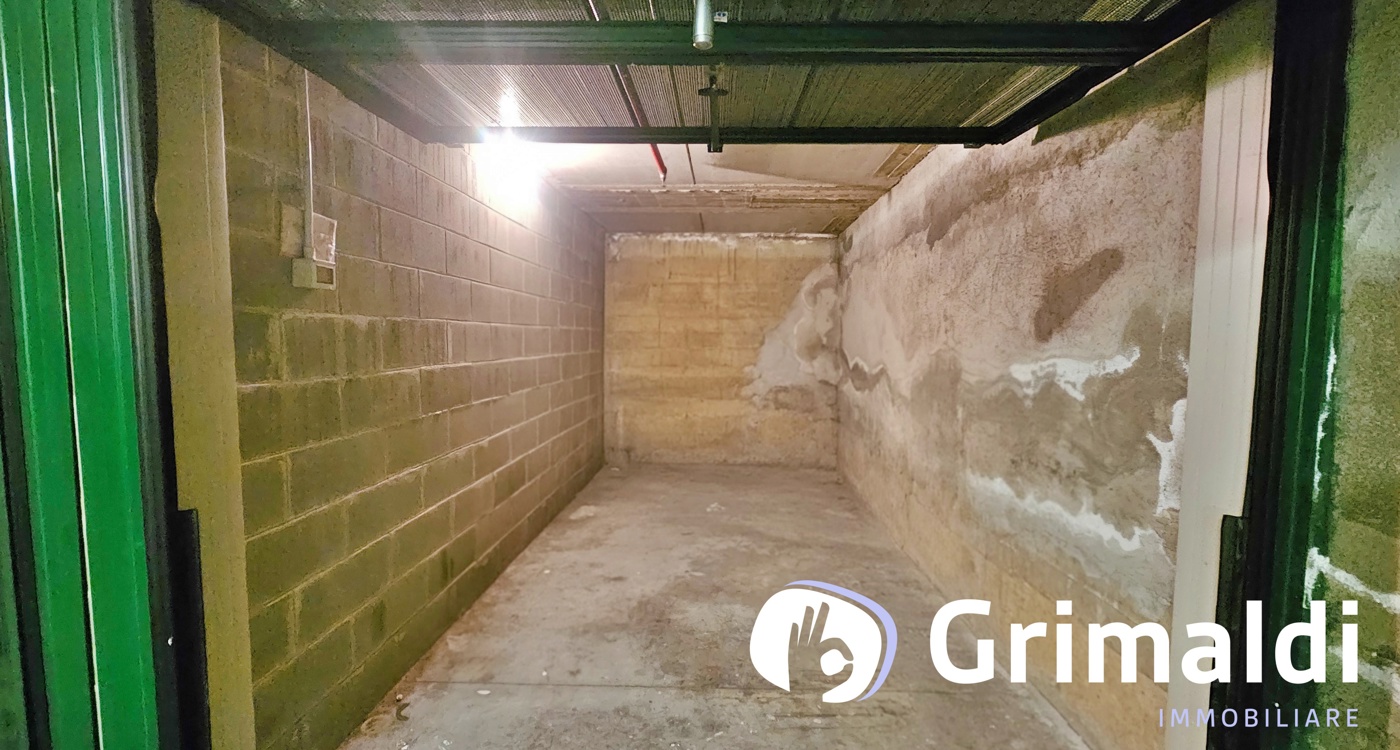 Box/Garage 15mq in affitto a Milano