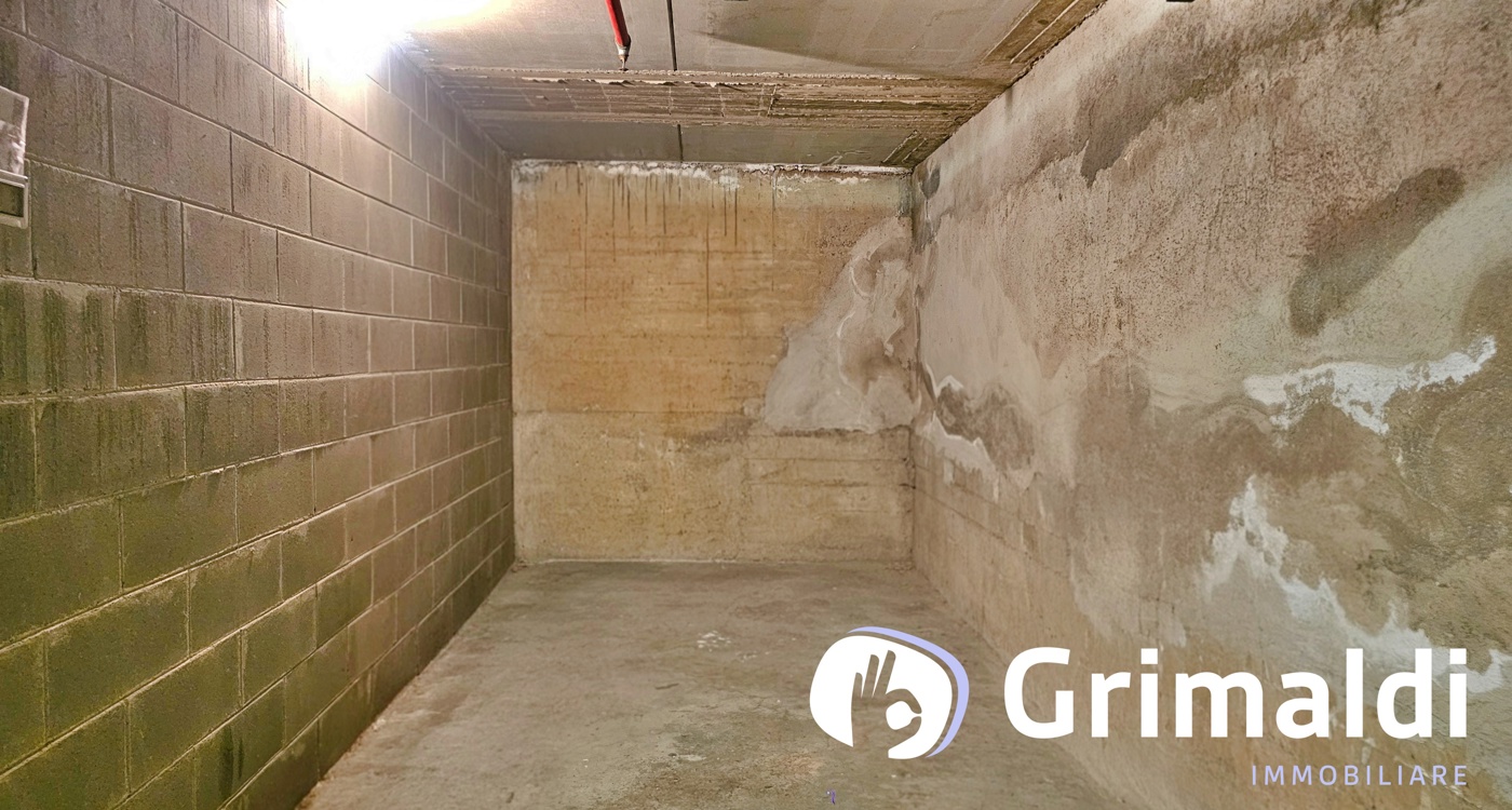Box/Garage 15mq in affitto a Milano