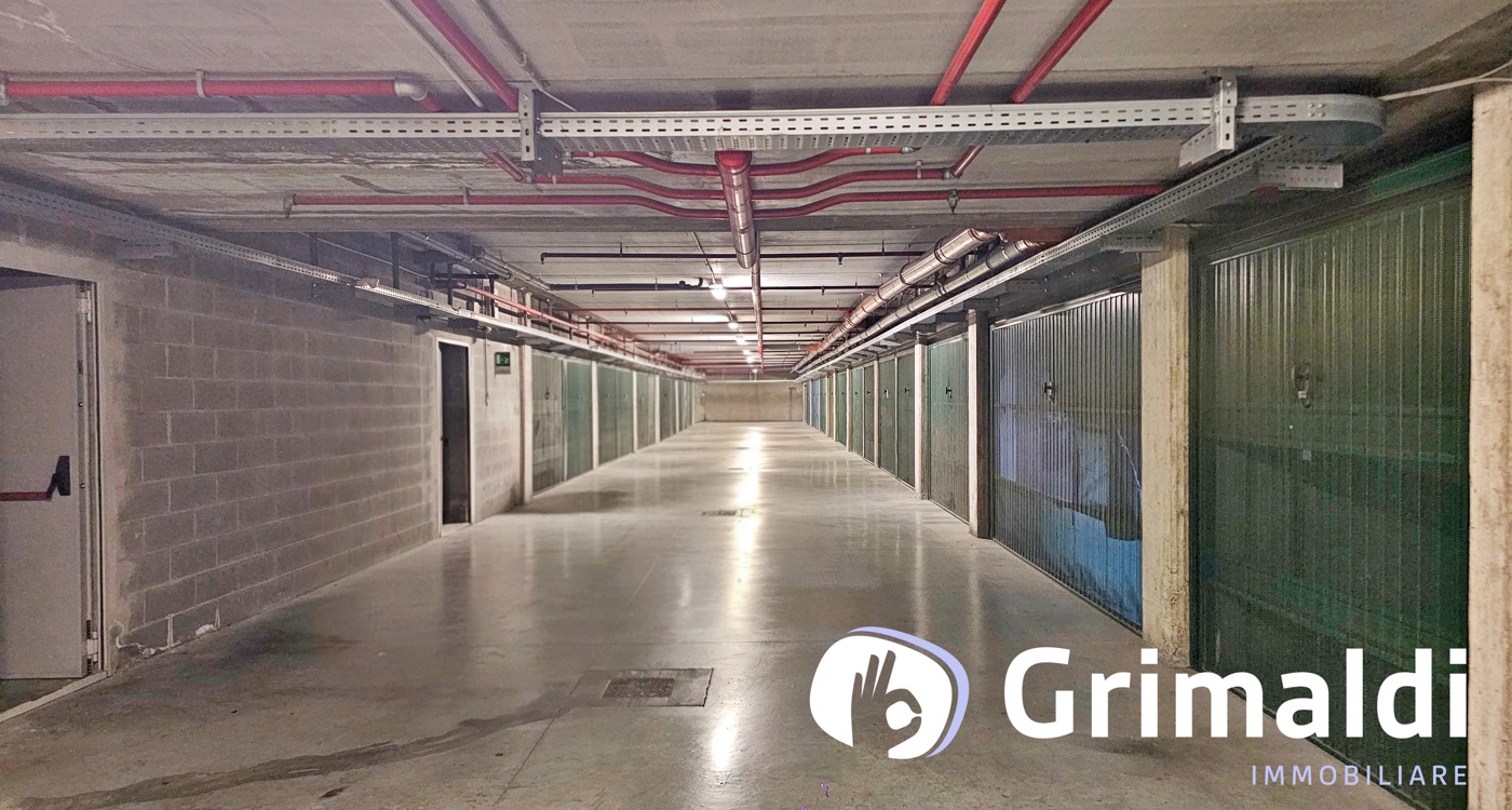 Box/Garage 15mq in affitto a Milano