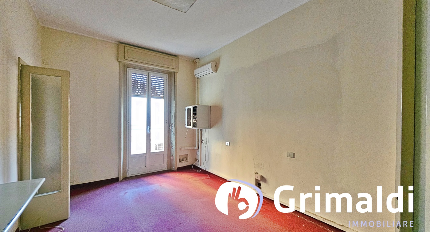 Ufficio da ristrutturare a Milano