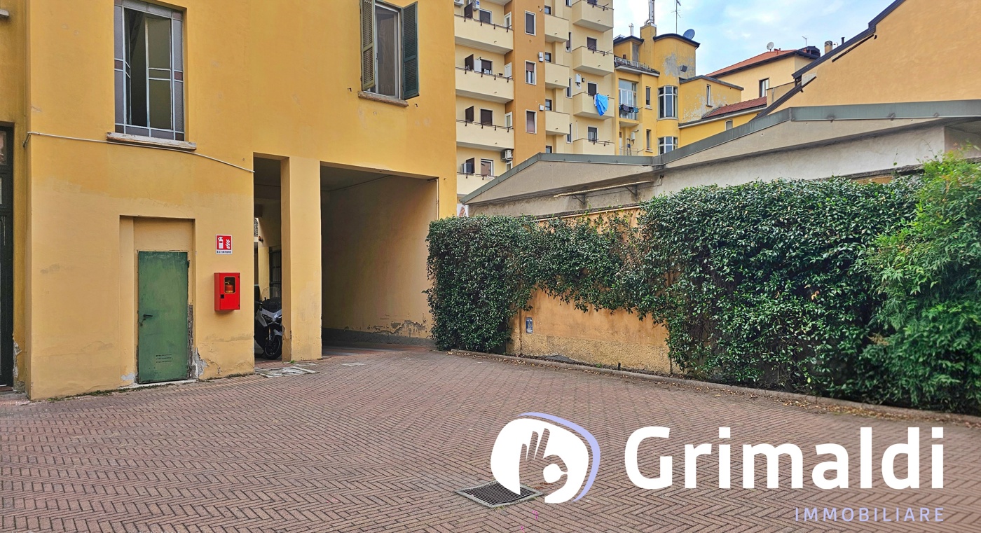 Box/Garage 19mq in vendita a Milano