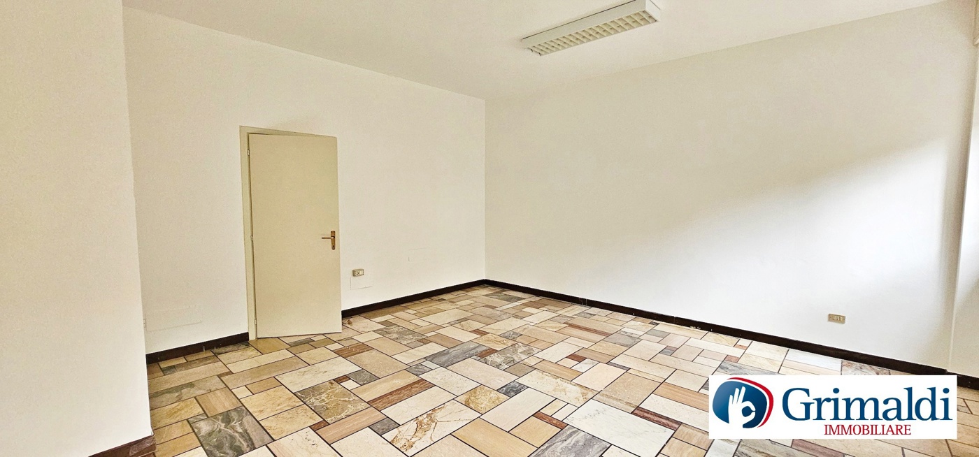 Ufficio ristrutturato a Milano