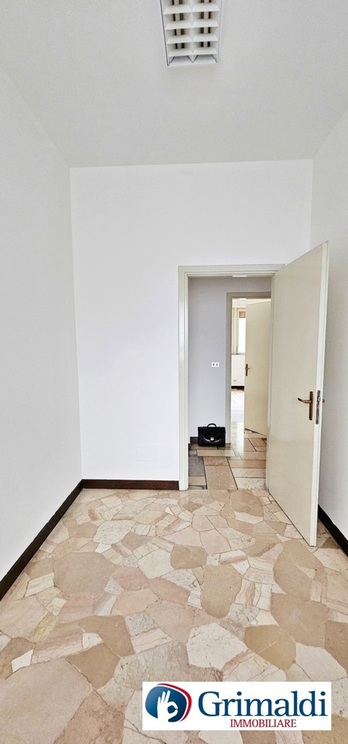 Ufficio ristrutturato a Milano