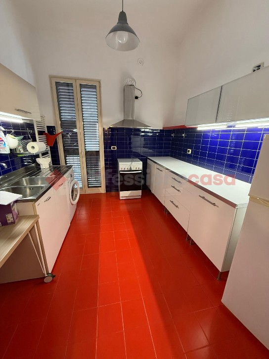 Trilocale arredato in affitto a Bari