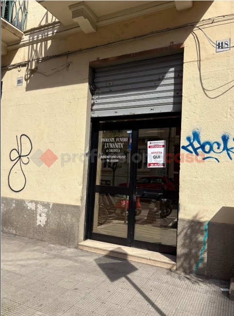 Negozio in vendita a Bari