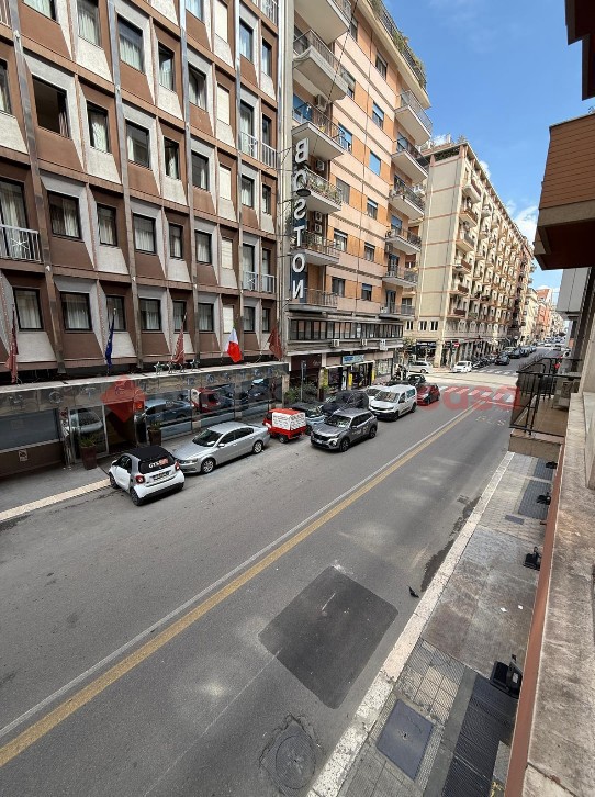 Monolocale arredato in affitto a Bari