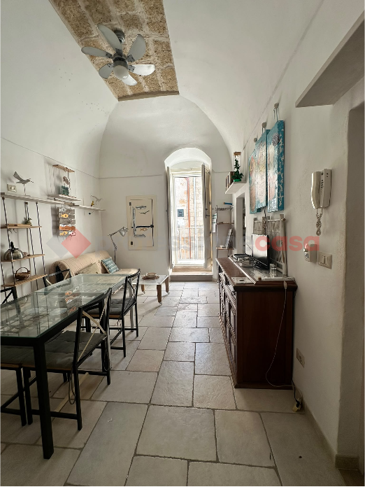 Stabile/Palazzo in vendita a Polignano a Mare