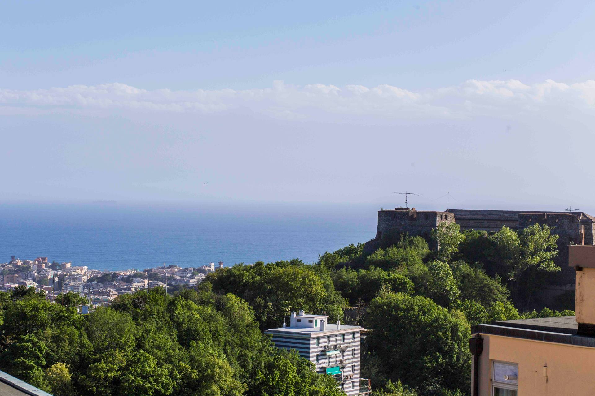 Bilocale in vendita, Genova san fruttuoso