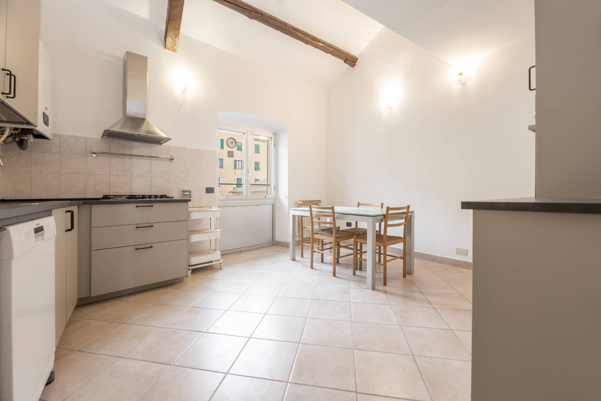 Appartamento in vendita a Genova, Castelletto