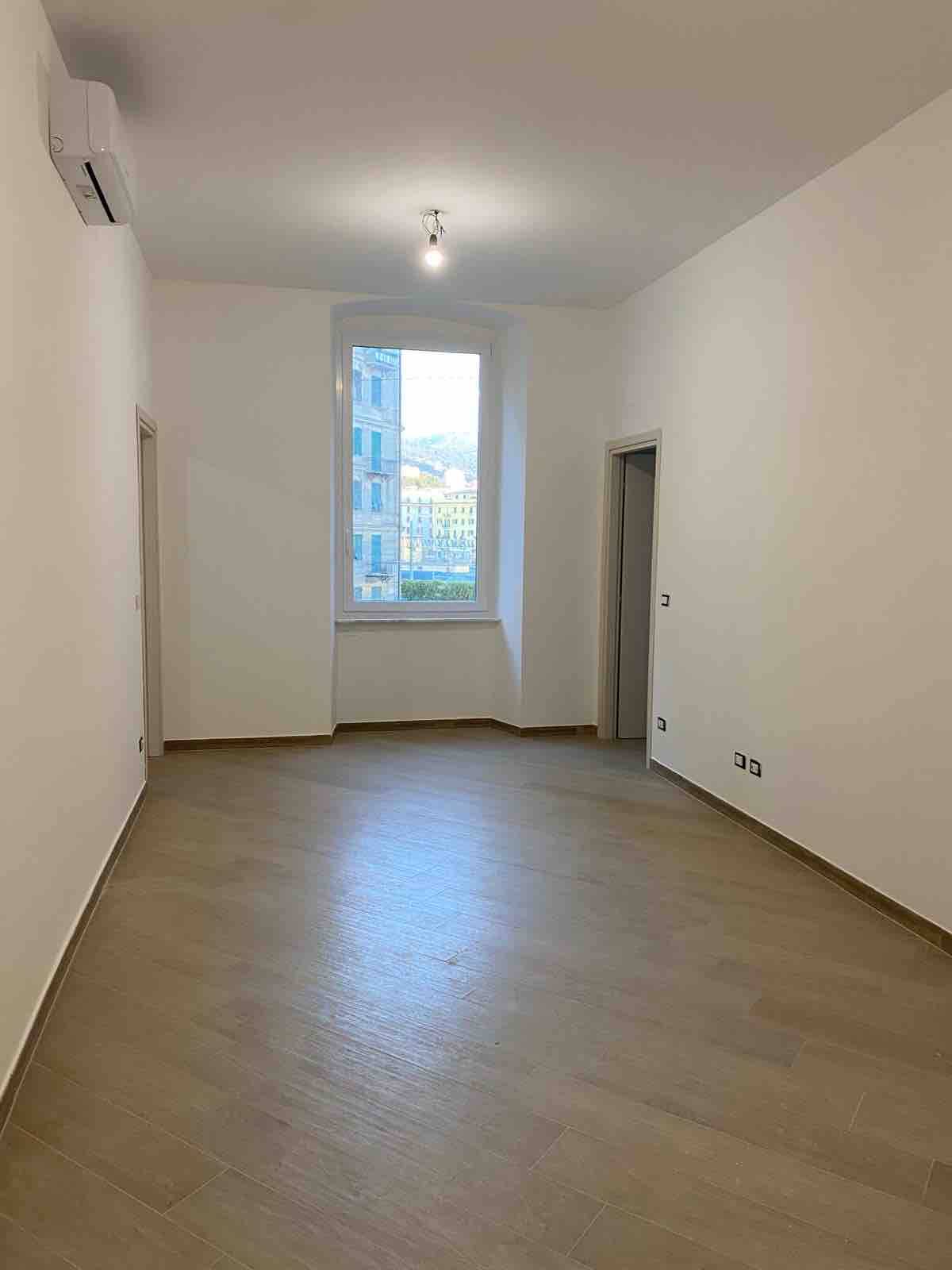 Appartamento in vendita a Genova, Foce