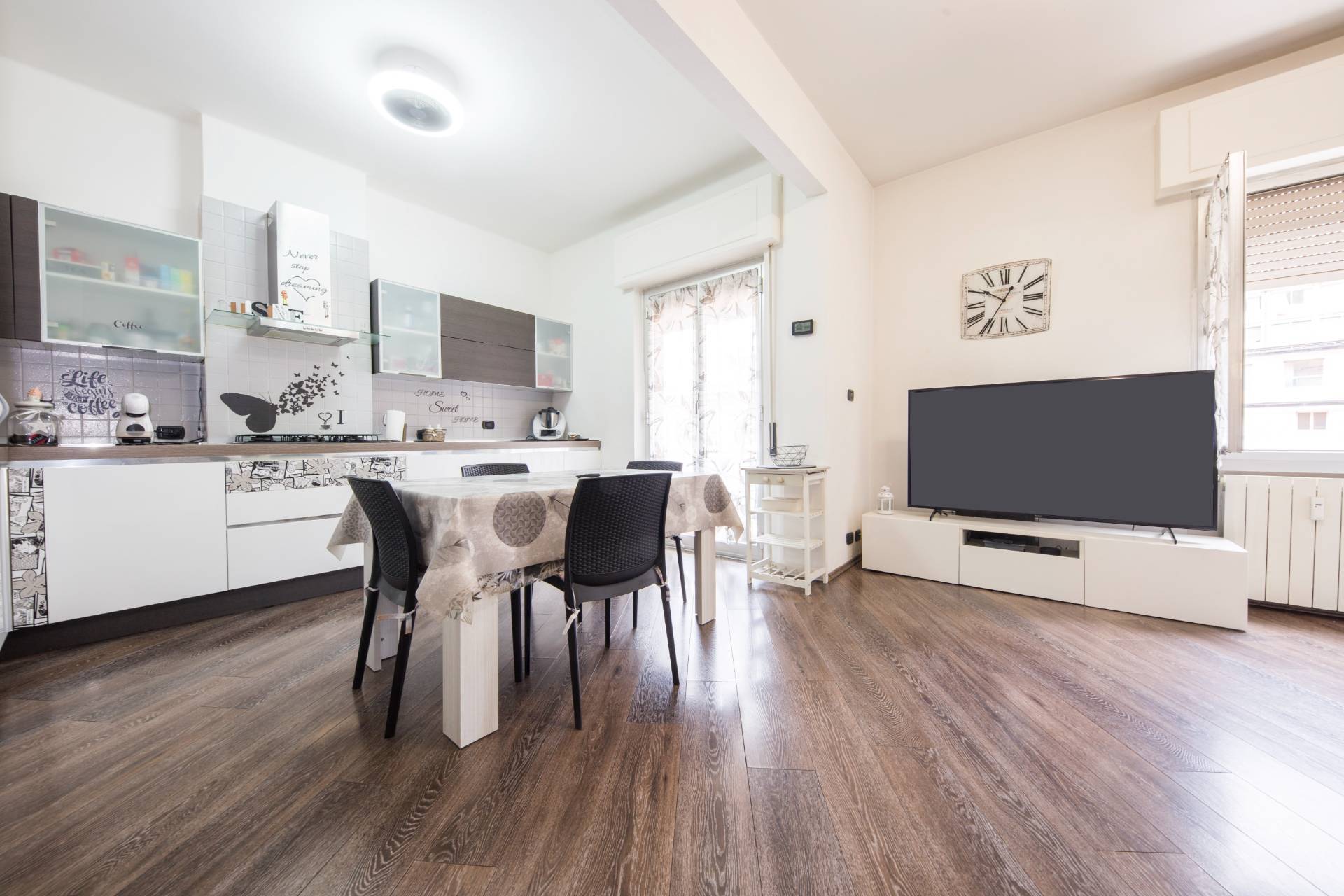 Appartamento in vendita a Genova, Bolzaneto