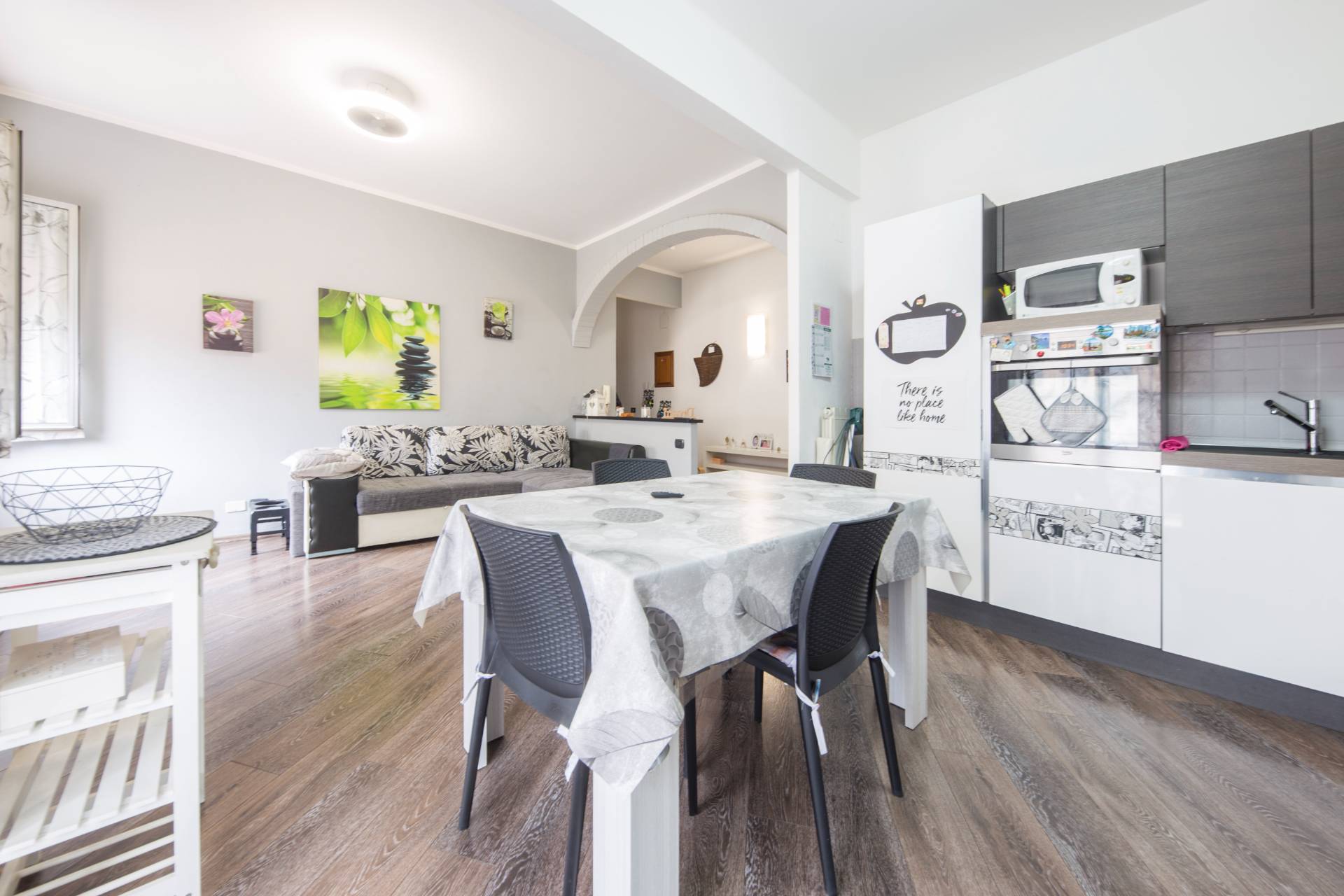 Appartamento in vendita a Genova, Bolzaneto