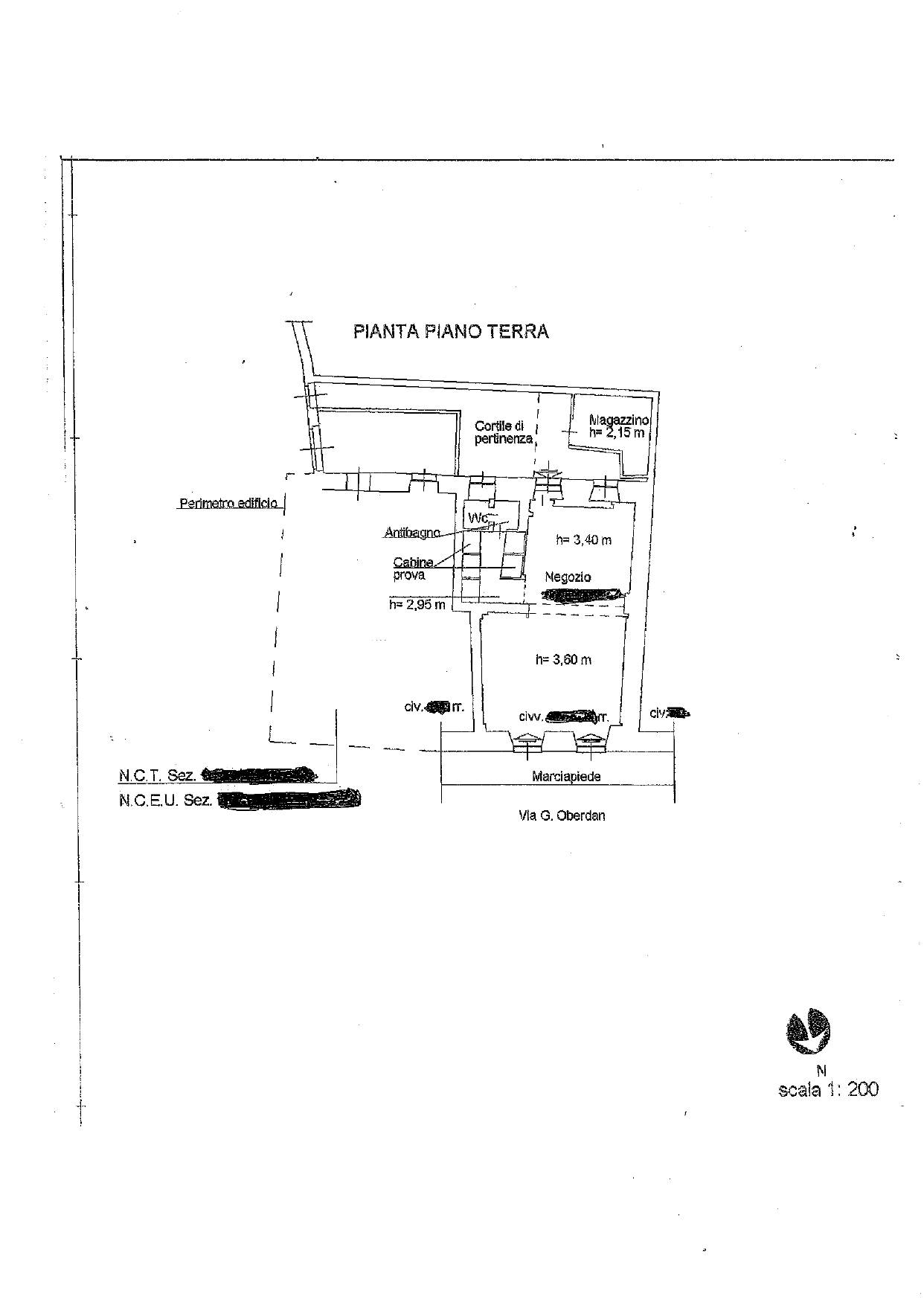 Locale commerciale in vendita a Genova, Nervi