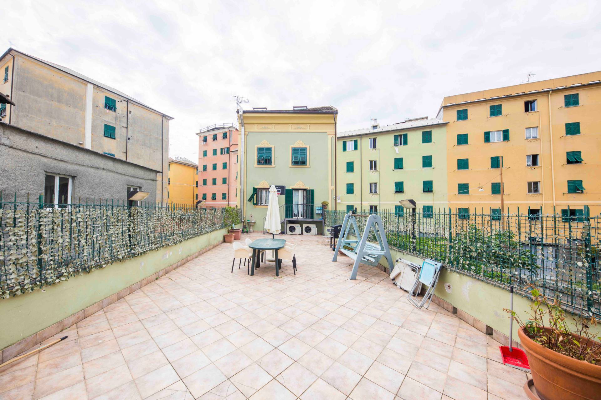 Casa indipendente in vendita a Genova, Certosa