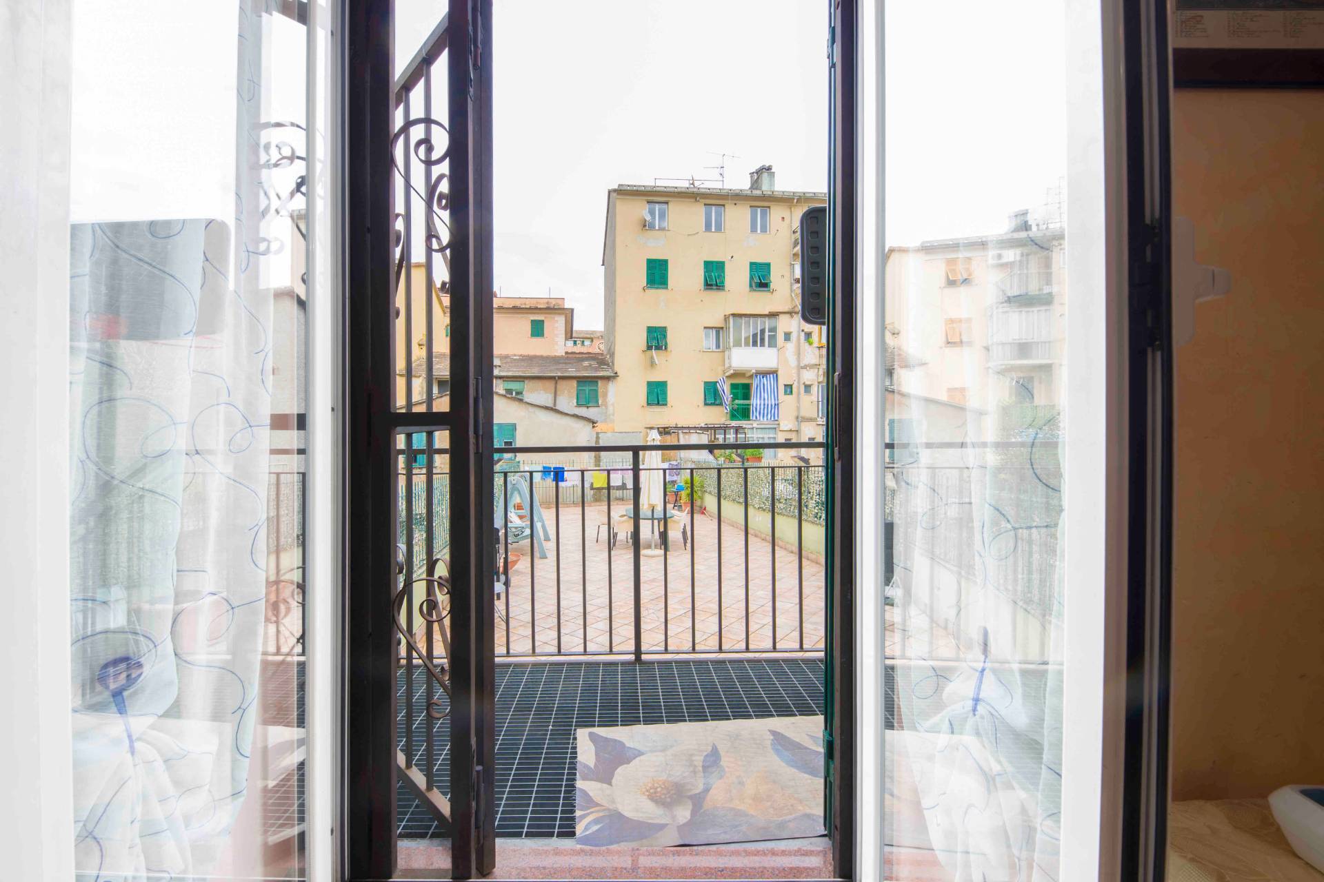 Casa indipendente in vendita a Genova, Certosa