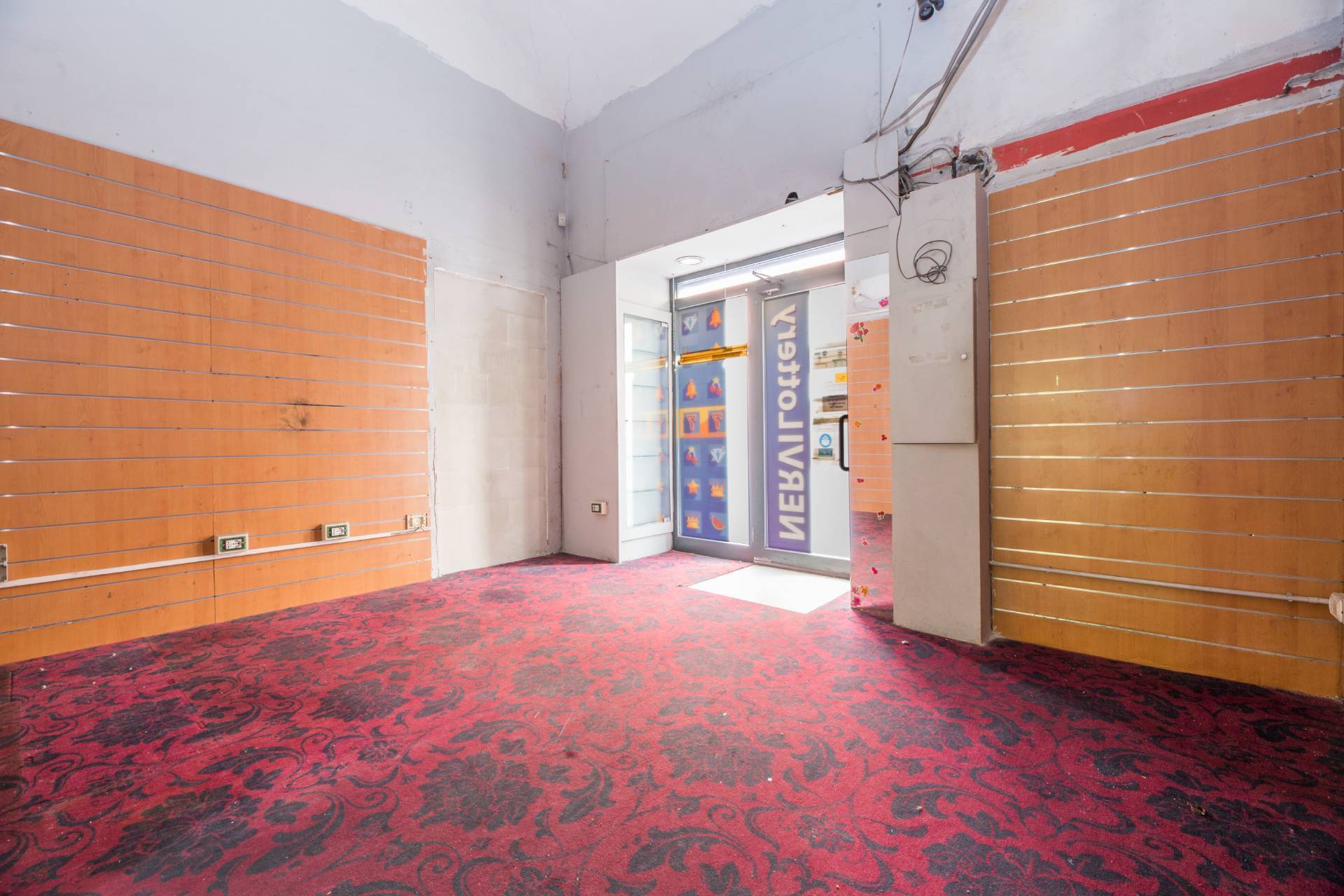 Locale commerciale in affitto a Genova, Nervi