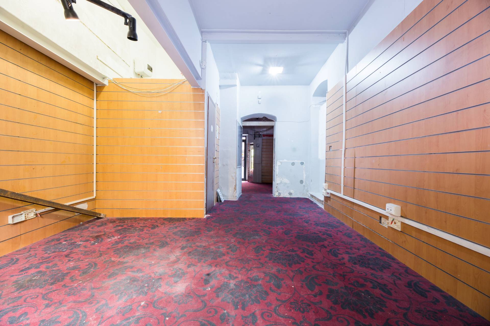 Locale commerciale in affitto a Genova, Nervi