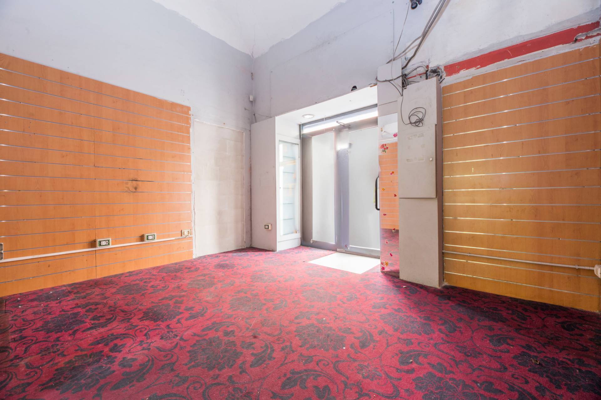 Locale commerciale in affitto a Genova, Nervi