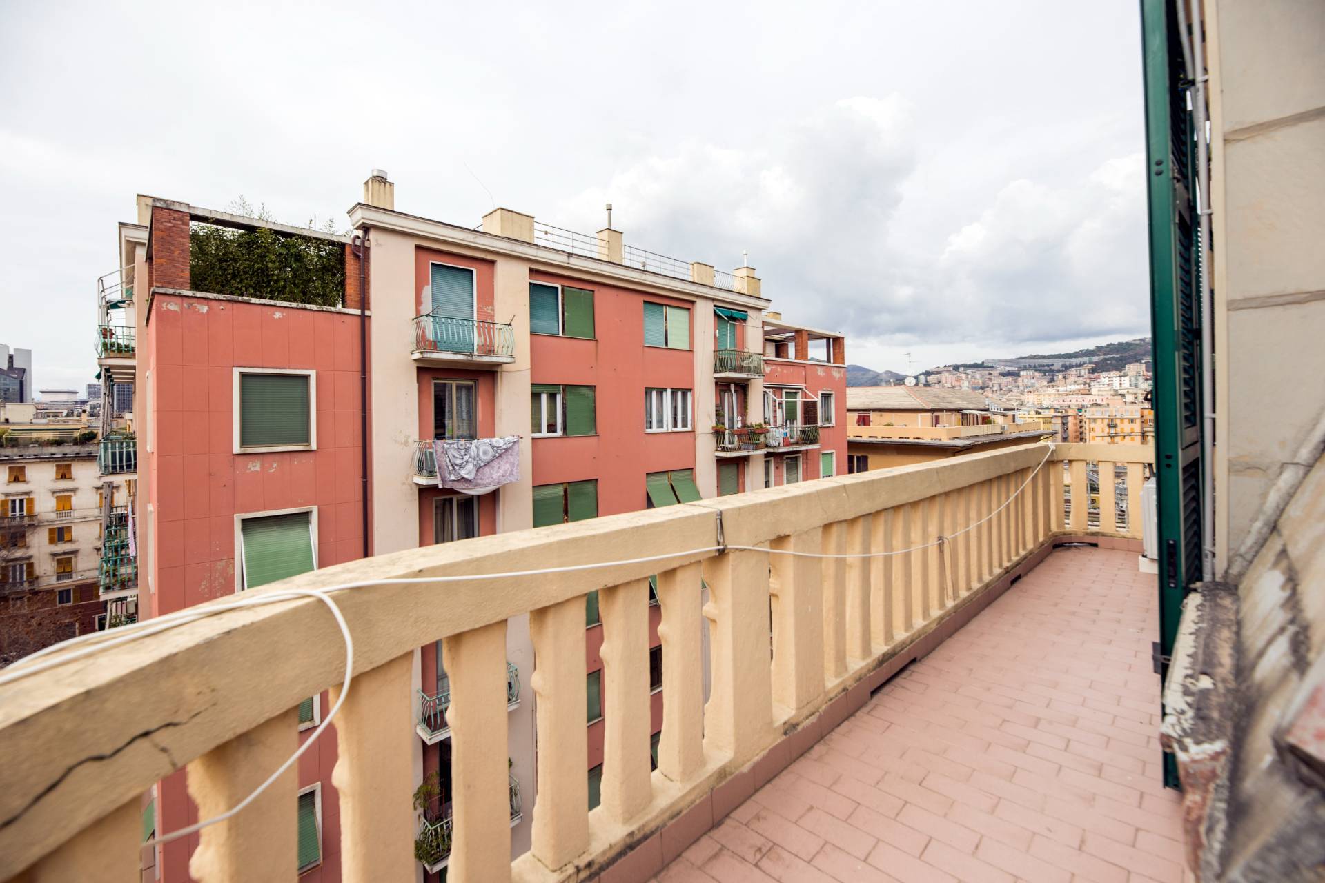 Appartamento in vendita a Genova, Foce