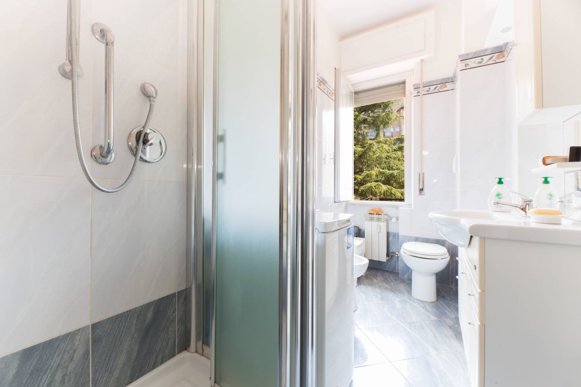 Appartamento in vendita a Genova, Quarto