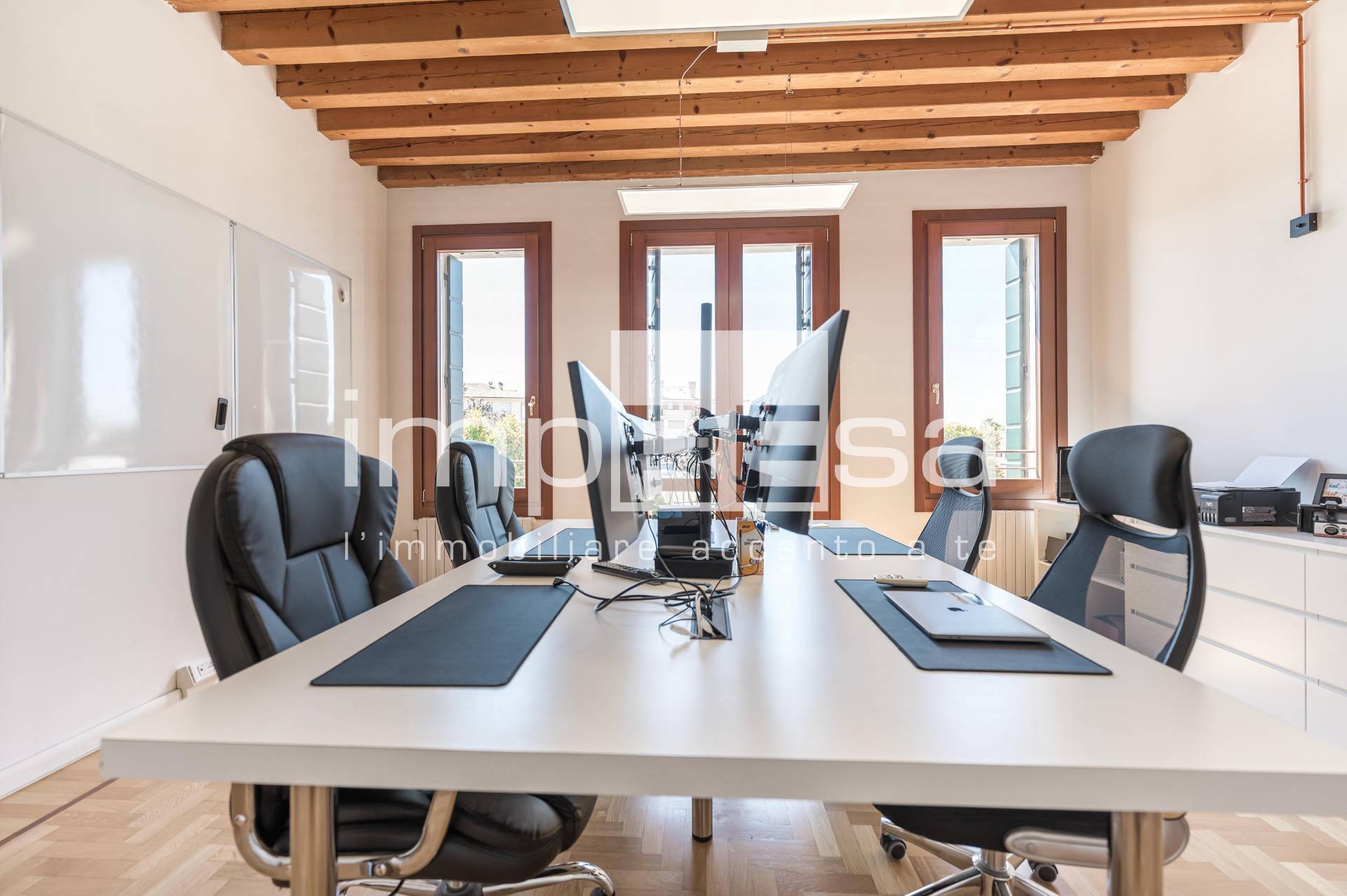 Studio/Ufficio in affitto a Paese, Postioma