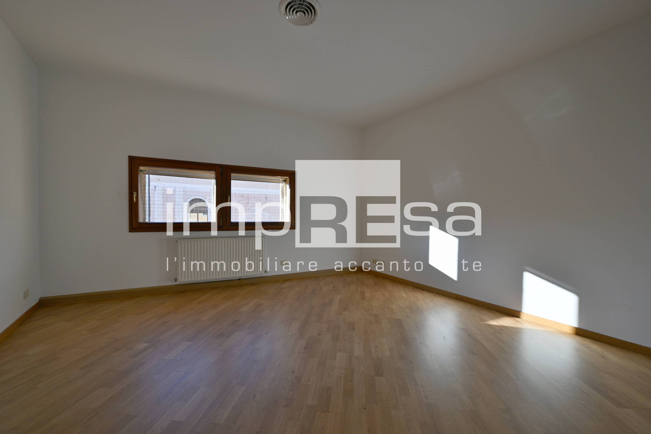 Ufficio in affitto a Treviso, Centro storico