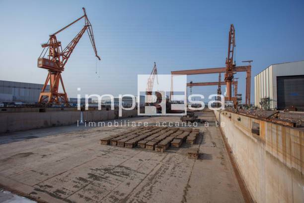 Terreno edificabile in vendita a Paese