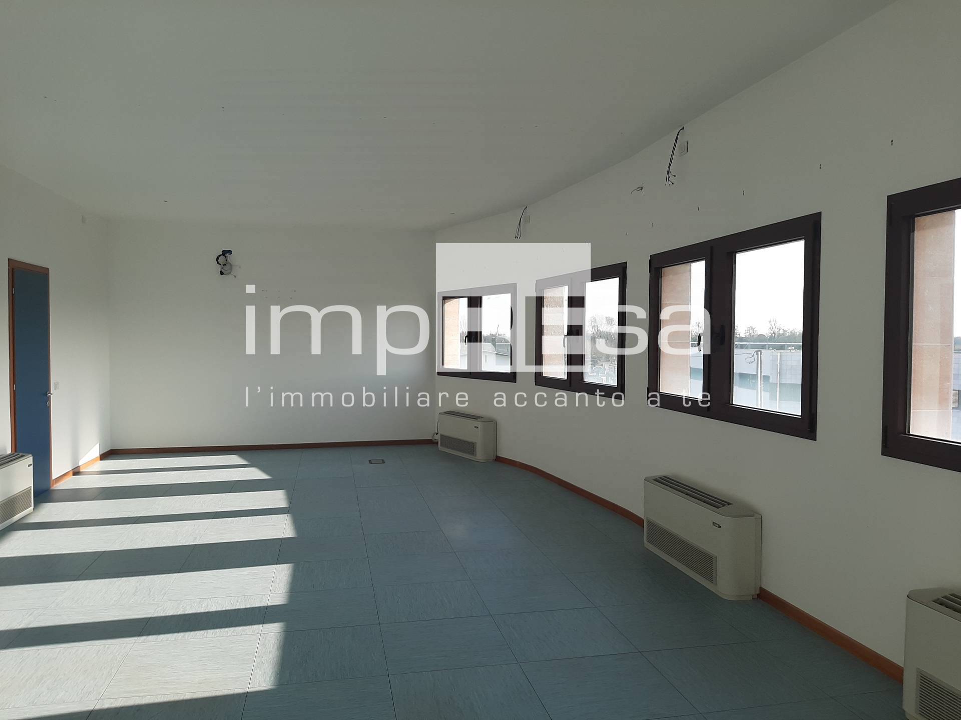 Studio/Ufficio in vendita a Treviso, Castellana