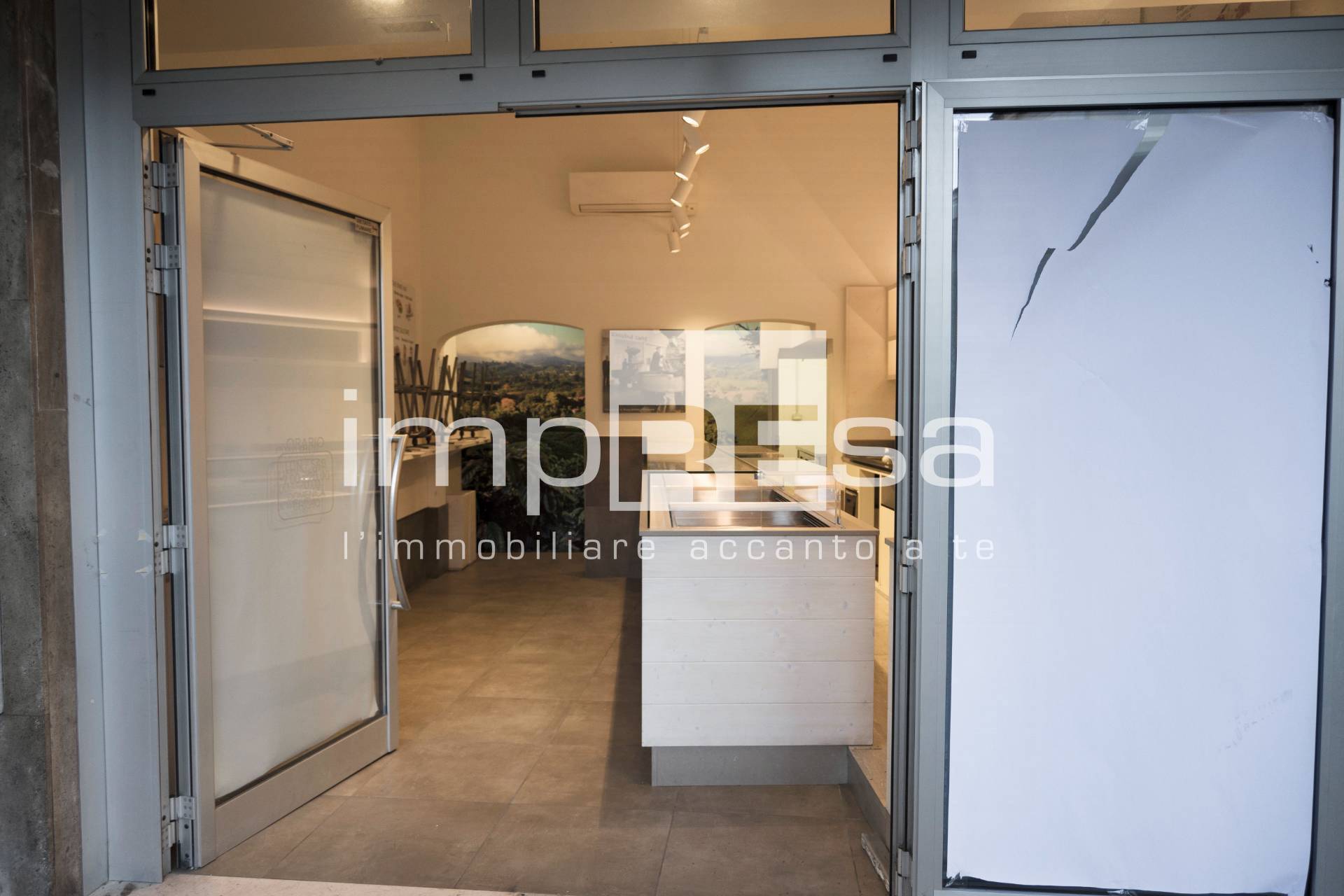 Negozio in vendita a Treviso, Centro storico